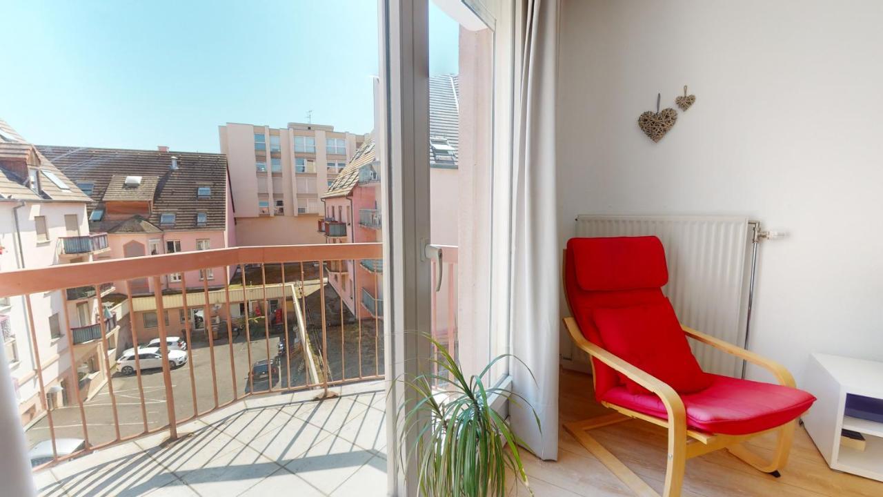 Le Petit Nid De Max Et Sophie 1Free Garage Apartment Colmar Exterior photo